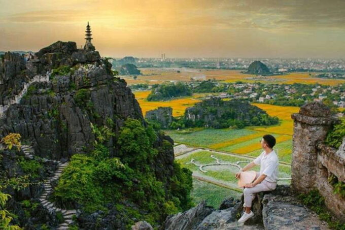 From Hanoi: Trang An, Hoa Lu, Mua Cave 1 Day Tour - Return to Hanoi