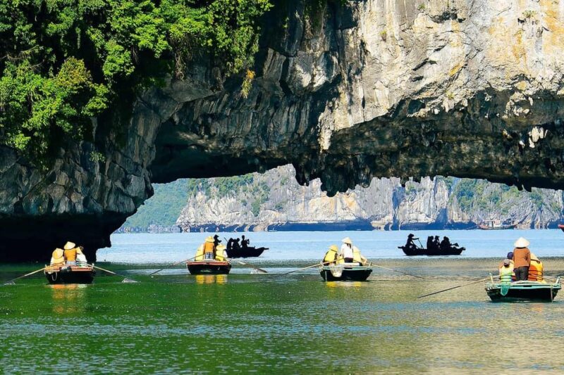 From Hanoi: Travel Ha Long Bay 2 Days With A Luxury Cruise - Day 1 Itinerary