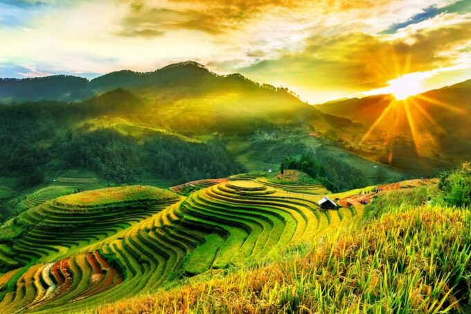 From Hanoi: Trekking To Explore Terraced Fields 2 Days - Additional Considerations