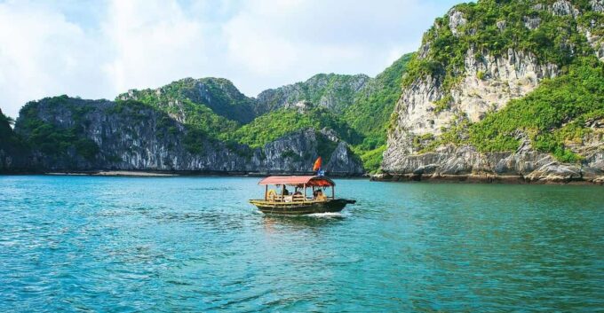 From Hanoi: Visit Cat Ba Islands & Floating Village In 1 Day - Additional Amenities