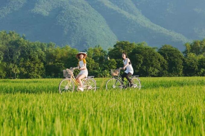 From Hanoi: Visit Famous Scenic Spots In Ninh Binh In 2 Days - Duration and Departure