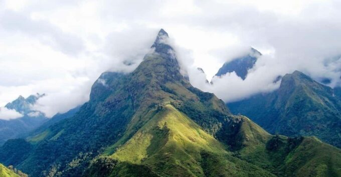 From Hanoi: Visit Sapa & Fansipan With Cable Car For 2 Days - Inclusions and Surcharges