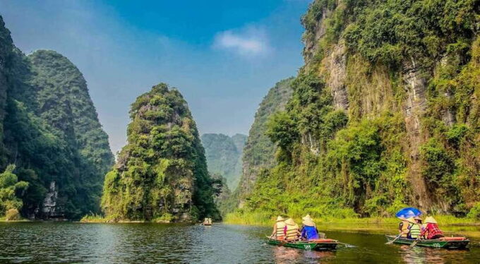 From Hanoi:Hoa Lu-Trang An-Mua Cave(1 Day Trip by Limousine) - Since You Asked