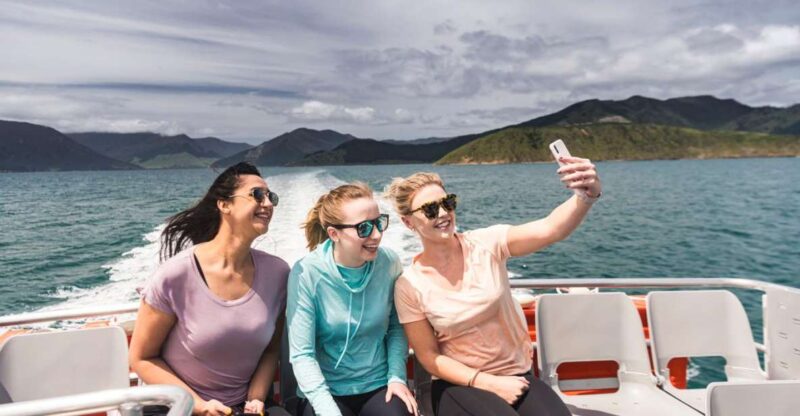 From Havelock: Marlborough Sounds Mail Boat Full-Day Cruise - Meeting Point and Transfers