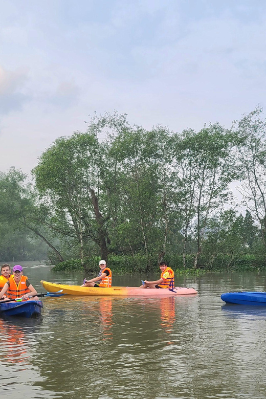 From HCM: Mekong Delta Cai Be Vinh Long Cooking Class Kayak - Cuisine and Dining