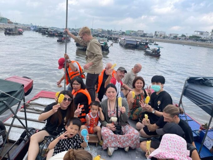 From Hcm: Mekong Delta Floating Market 3days Exit Phnom Penh - Transfer to Phnom Penh