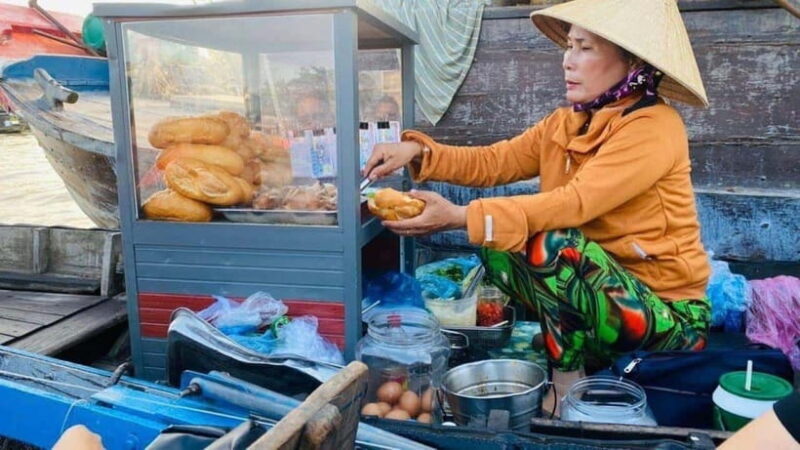 From HCM : Mekong Delta Tour - Cai Rang Floating Market 2D1N - Day 2: Cai Rang Floating Market Experience