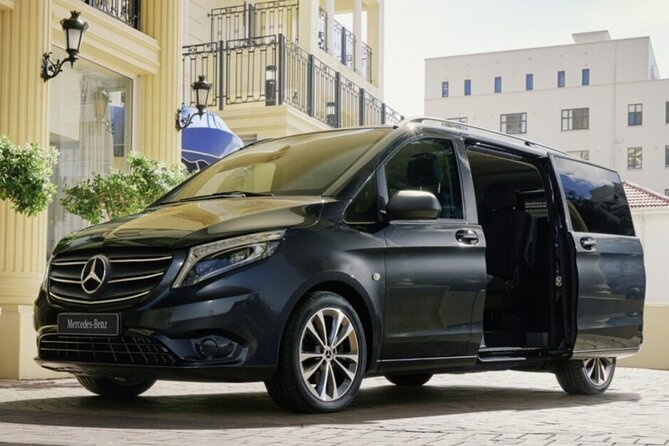 From Heathrow Airport to Southampton Private Chauffeur Service - Inclusions and Amenities