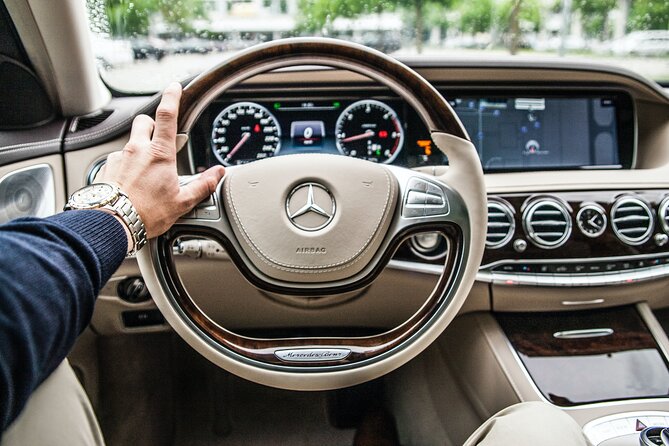From Heathrow Airport to Southampton Private Chauffeur Service - Accessibility and Accommodations