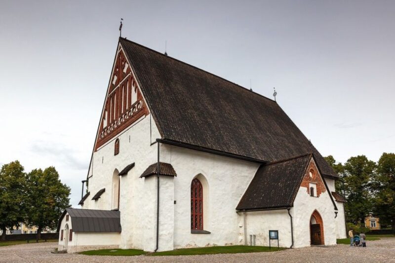 From Helsinki: Porvoo Half-Day Sightseeing Tour - Guided Experience