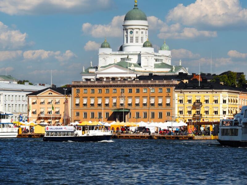 From Helsinki: Round-Trip Ferry Ticket to Suomenlinna - Highlights of the Experience