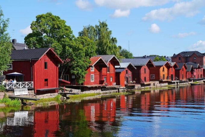 From Helsinki to Porvoo by Car (& Return) - Experience Highlights