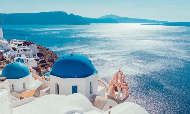 From Heraklion: Guided Day Trip To Santorini Island - Professional Multilingual Tour Guides