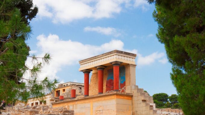 From Heraklion: Historical Center City Tour & Knossos Palace - What to Bring