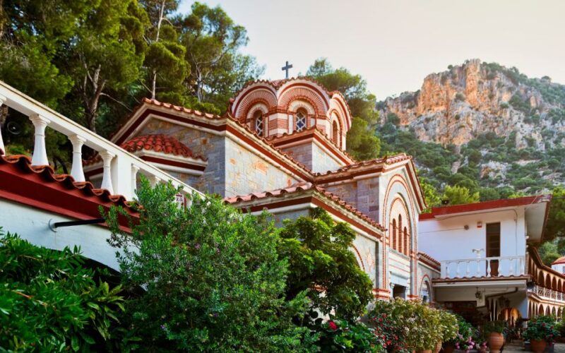 From Heraklion: Meet Local Products - Monastery and Town