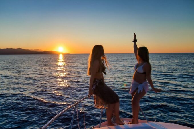 From Heraklion: Private Agia Palagia and Dia Island Cruise - Private Group Cruise Experience