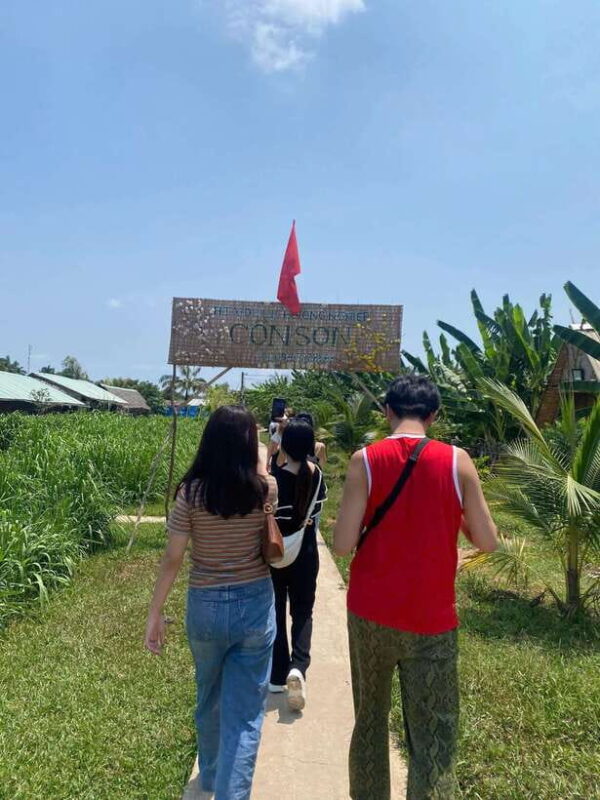 From Ho Chi Minh City: Vung Tau Full Day Trip - Vung Tau Beach Exploration