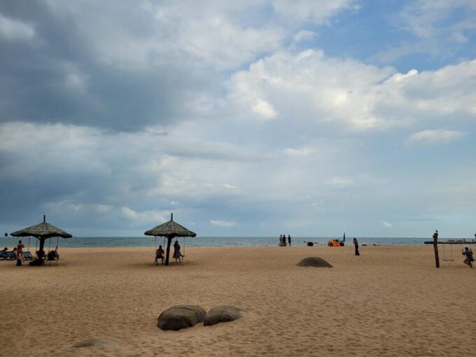 From Ho Chi Minh City: Vung Tau Full-Day Trip With Lunch - Panoramic Views at Jesus Christ Statue