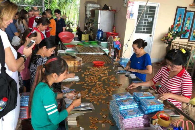 FROM HO CHI MINH: CU CHI TUNNELS & MEKONG DELTA FULL DAY - Discovering the Vibrant Mekong Delta Region