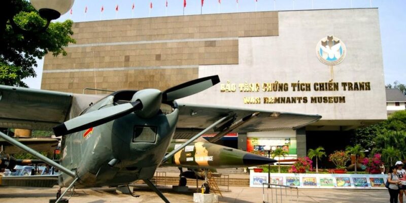 From Ho Chi Minh: Cu Chi Tunnels & Saigon City - Discovering the Independence Palace