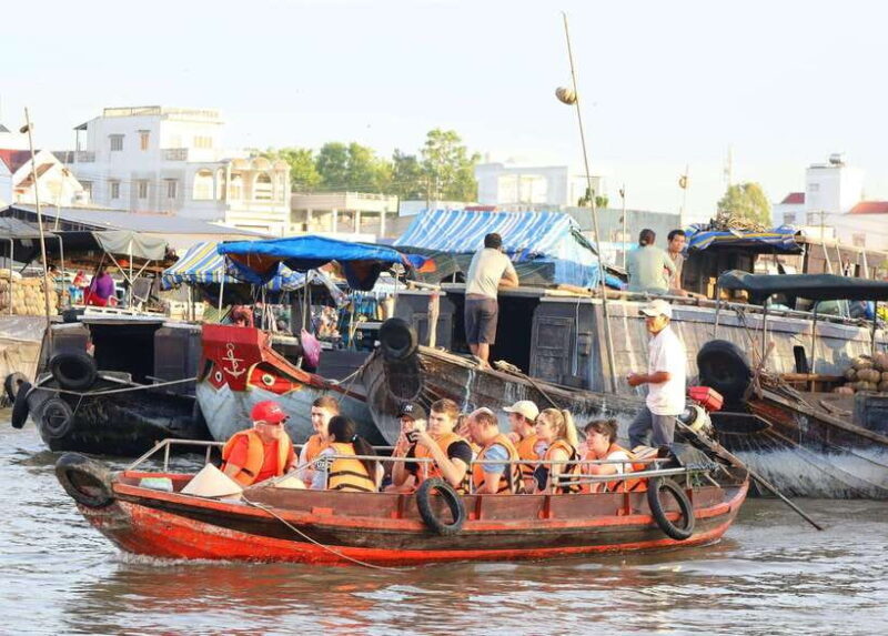 From Ho Chi Minh: Private Tour Cai Rang Floating Market - Market Experience
