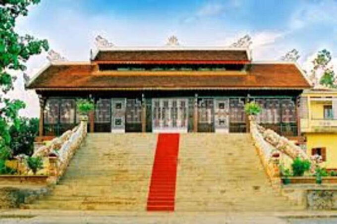 From Ho Chi Minh: Vung Tau Beach Tour W Guided Pick up - Vung Tau Attractions