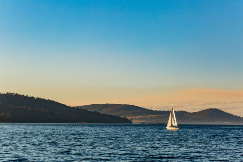 From Hobart/Adventure Bay: Bruny Island Wilderness Cruise - Highlights of the Cruise