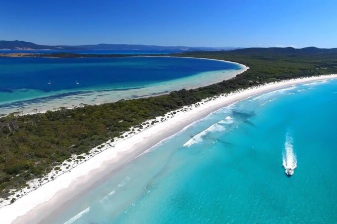 From Hobart: Day Trip to Maria Island With Hotel Pickup - Tasmanian East Coast and Maria Island