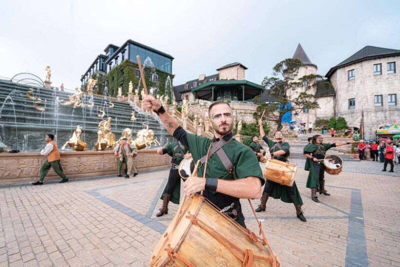 From Hoi An/Da Nang: Ba Na Hills and Golden Bridge Day Trip - Dining Experience
