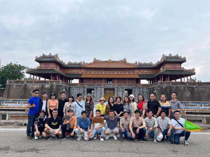 From Hoi An/Da Nang: Hue Imperial City Group Tour With Lunch - Scenic Drive Along Hai Van Pass