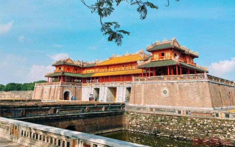 From Hoi An/Da Nang: Hue Imperial City Group Tour With Lunch - Booking Details