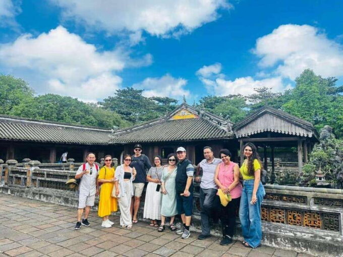 From Hoi An/Da Nang: Hue Imperial City Group Tour With Lunch - Touring the Imperial City and Thien Mu Pagoda