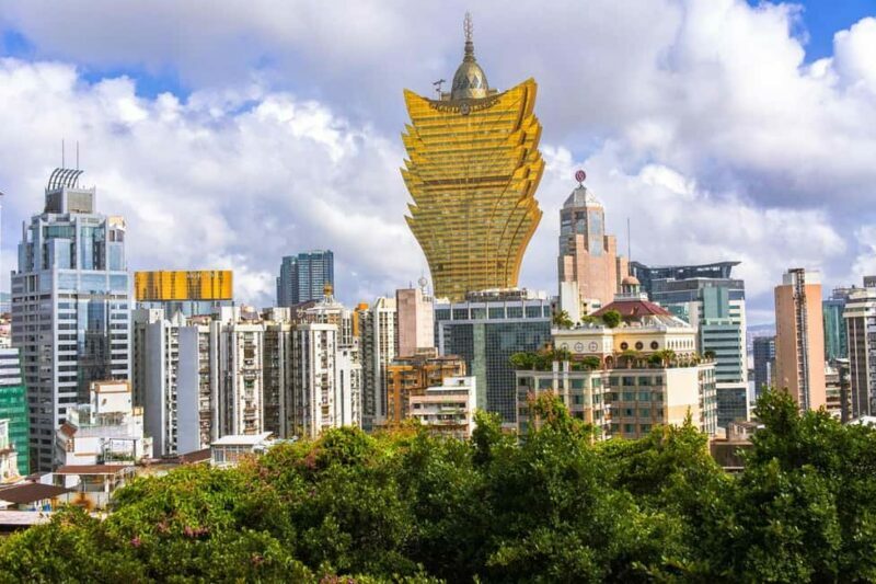 From Hong Kong: Macau Day Tour with Ferry, Lunch & Pickup - Key Points