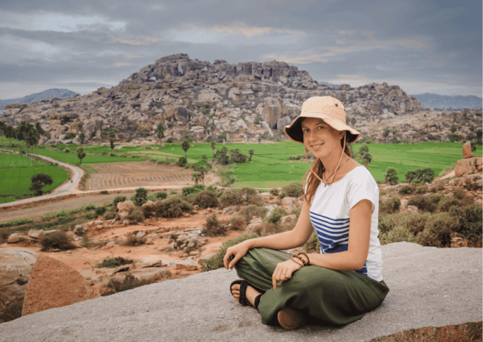 From Hosapete: Hampi Highlights Full-Day Tour by Car - Getting to Hosapete