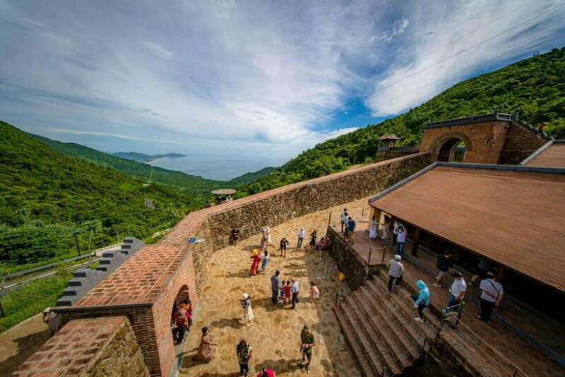From Hue: Hoi An Bus Transfer with 4 Sightseeing Stops - The Journey from Hue to Hoi An: What to Expect