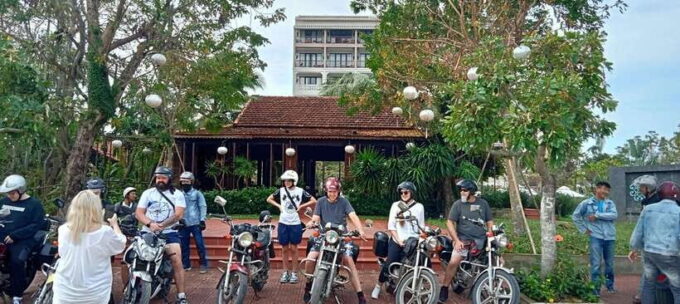 FROM HUE : HUE TO HOI AN VIA HAI VAN PASS BY EASYRIDER - Waterfall, Beach, and Scenic Drives
