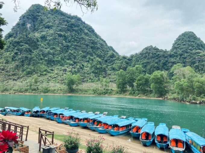 FROM HUE - PHONG NHA CAVE TOUR FULL DAY / ON ODD DAYS - Tour Availability