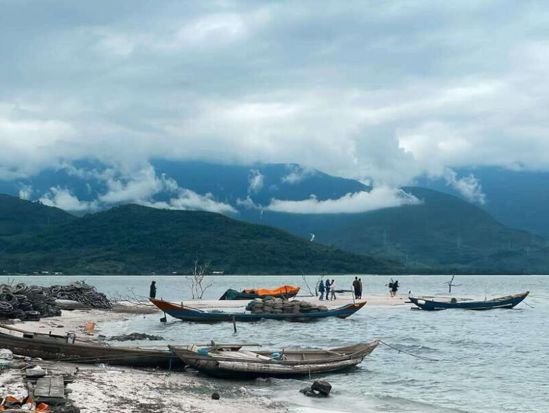 From Hue: Private Car to Hoi An via An Bang Cemetery - Itinerary Highlights