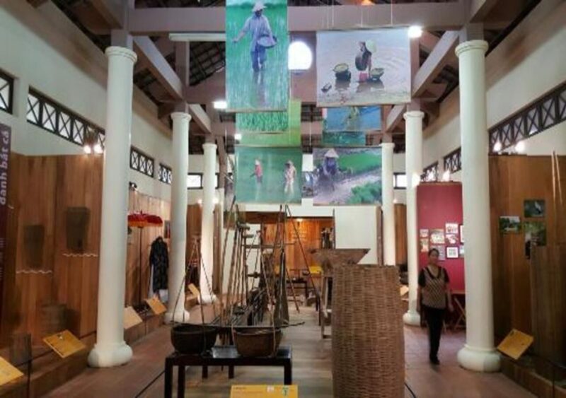 From Hue: Thanh Toan Village Half Day Tour - Key Points