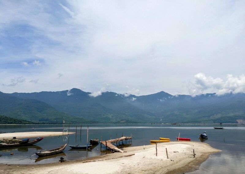 From Hue to Hoi an With Sightseeing by Private Car ( 1 Way) - Lap An Lagoon and Tuyet Tinh Coc