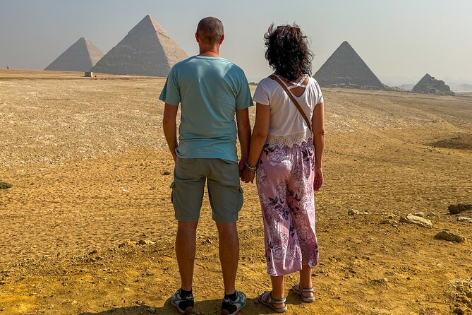 From Hurghada Cairo Over Day, Egyptian Musuem , Pyramids & Lunch - Discover the Pyramids of Giza