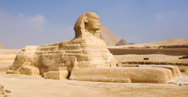 From Hurghada: Cairo Private Day Tour With Flights & Lunch - Shopping Opportunities