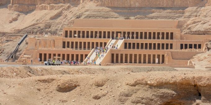 From Hurghada: Luxor Private Guided Tour - Hassle-free Entry and Optional Lunch