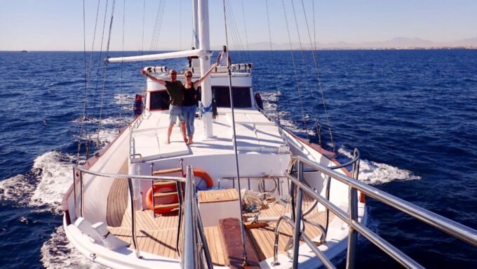 From Hurghada: Premier Sailing Boat Trip With Buffet Lunch - Customer Ratings and Reviews