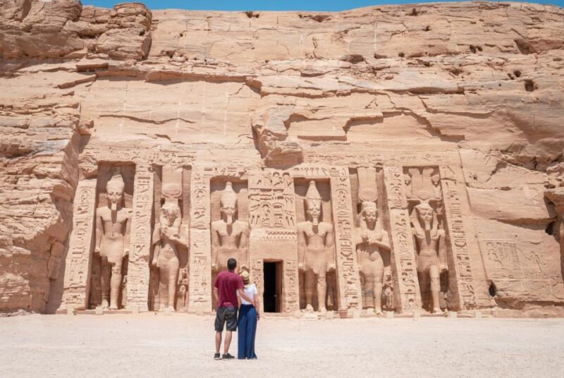 From Hurghada: Two-Day Private Tour of Luxor and Abu Simbel - Itinerary and Highlights