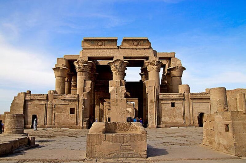 From Hurghada:Private Day Trip to Abydos,Osirein and Dendera - Itinerary and Experience