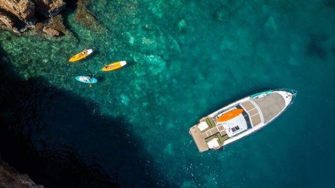 From Hvar: Blue Cave and Island-Hopping Yacht Tour - Explore the Green Cave