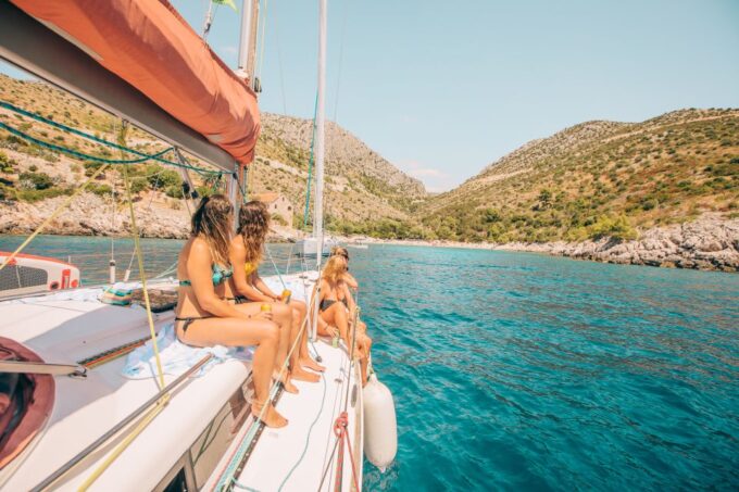 From Hvar: Boat Tour to Pakleni Islands on a Comfort Yacht - Sailing on a Comfort Yacht