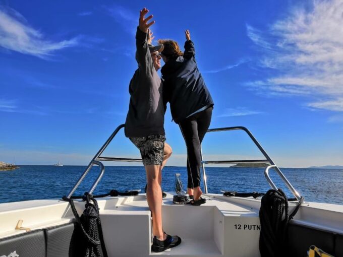 From Hvar: Unforgetable Tour to the Island Vis and Blue Cave - Weather Policy