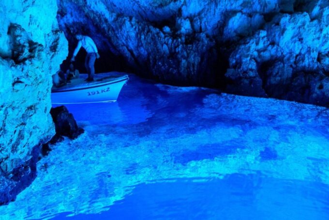 From Hvar: Vis Island, Blue Cave and Pakleni Islands - Frequently Asked Questions